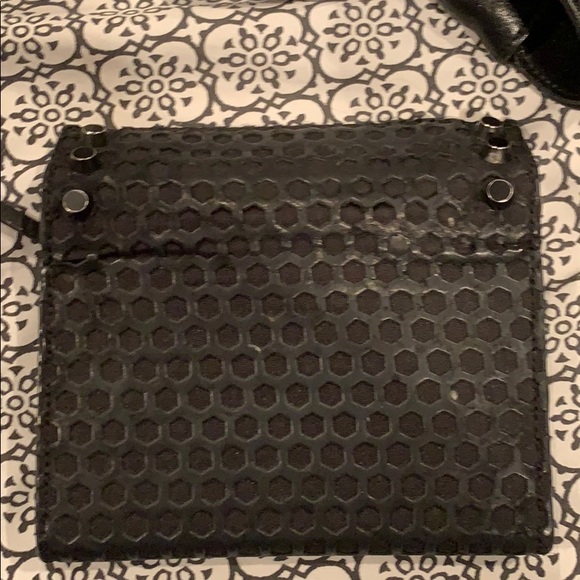 She + lo chain wallet from Bloomingdale’s - Picture 4 of 11